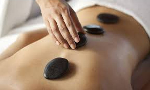 hot stone massage 熱石按摩